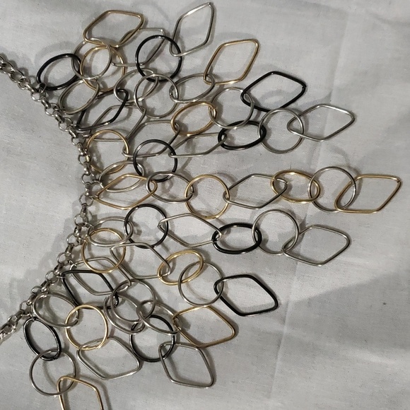 Peter Nygard Necklace - Picture 3 of 6